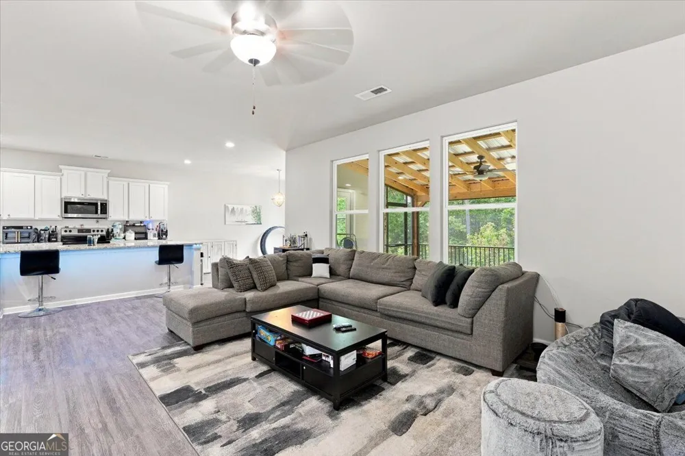 231 Presidents WAY Forsyth, GA 31029