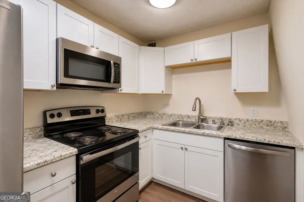 555 Freeman DR Athens, GA 30601