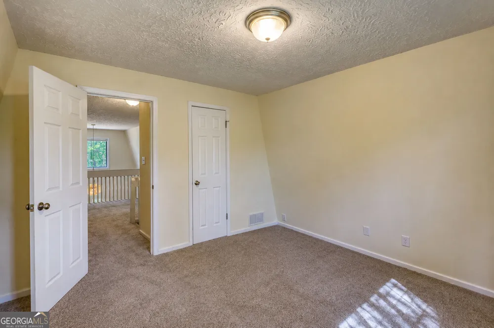 555 Freeman DR Athens, GA 30601