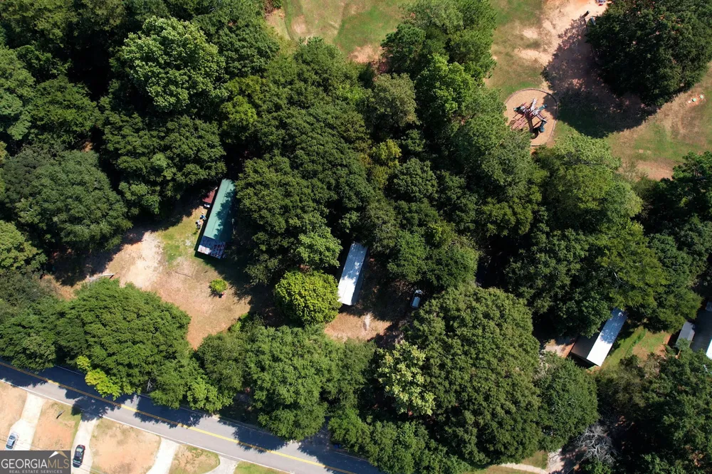 555 Freeman DR Athens, GA 30601