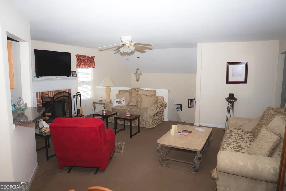 1901 Oakbluff DR Austell, GA 30106