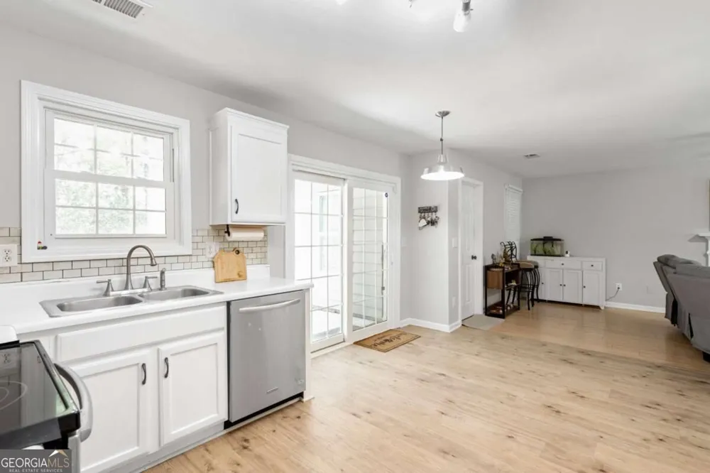 5775 River Ridge LN Buford, GA 30518