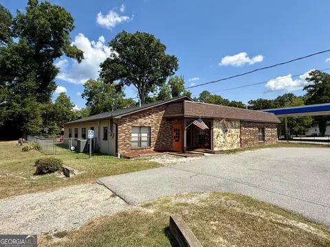 416 Jackson ST