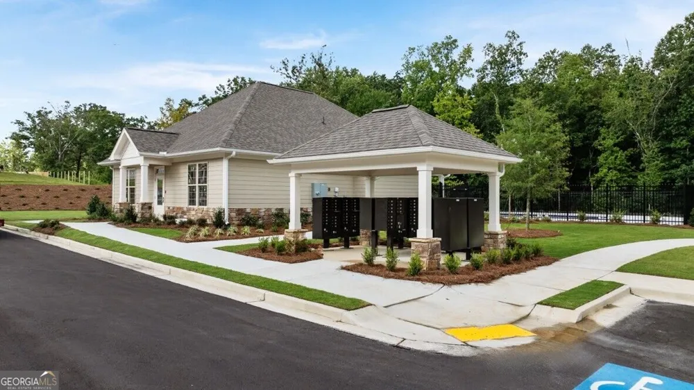 7174 Bocholt DR South Fulton, GA 30349