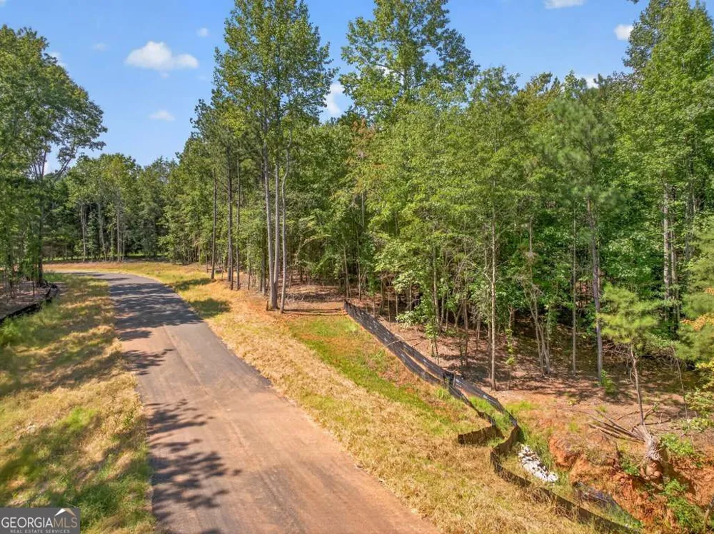 5557 Shadburn Ferry RD Buford, GA 30518