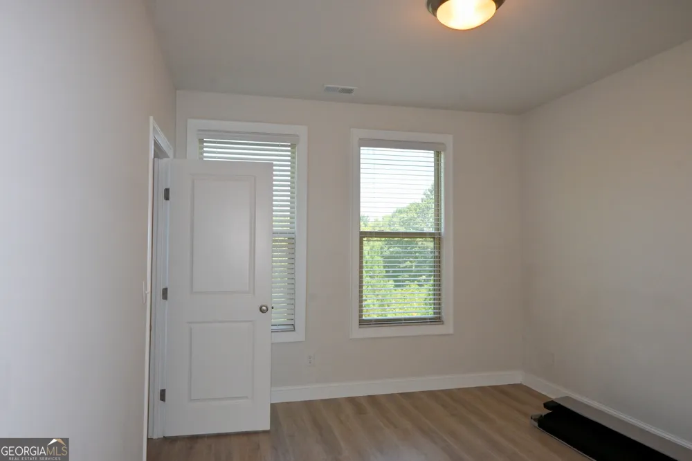 1758 Glenview Park CIR NE Duluth, GA 30097