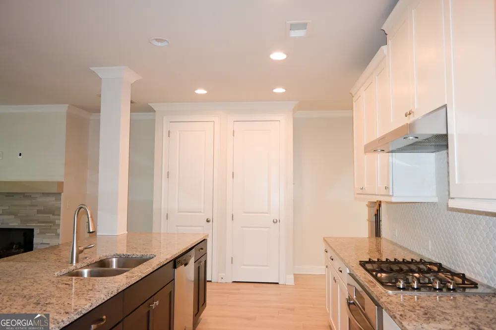 1758 Glenview Park CIR NE Duluth, GA 30097