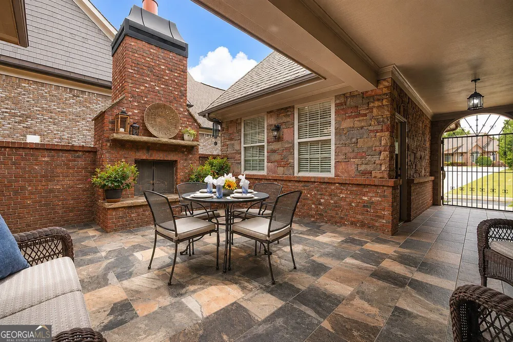 11127 Brookhavenclub DR Johns Creek, GA 30097