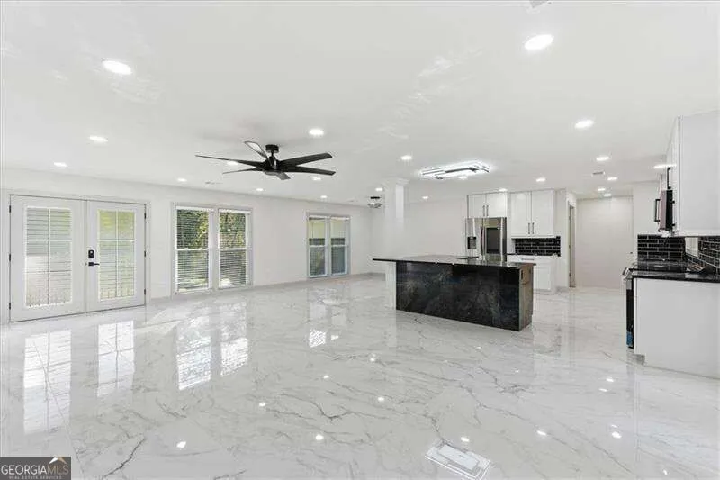 2281 FOX HOUND PKWY Marietta, GA 30062