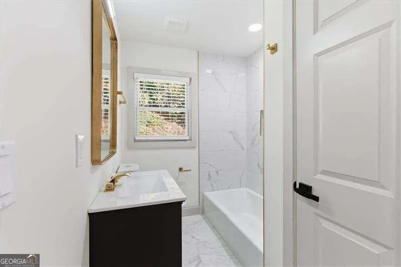 2281 FOX HOUND PKWY Marietta, GA 30062