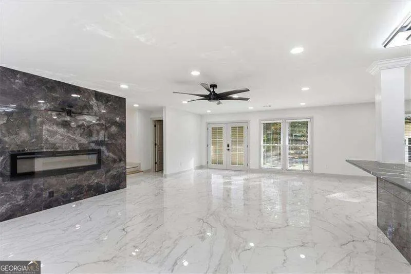 2281 FOX HOUND PKWY Marietta, GA 30062