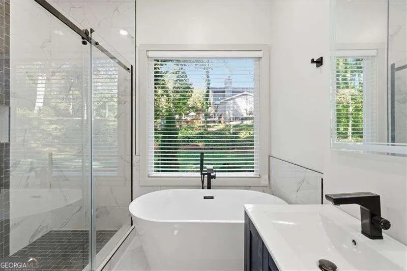 2281 FOX HOUND PKWY Marietta, GA 30062