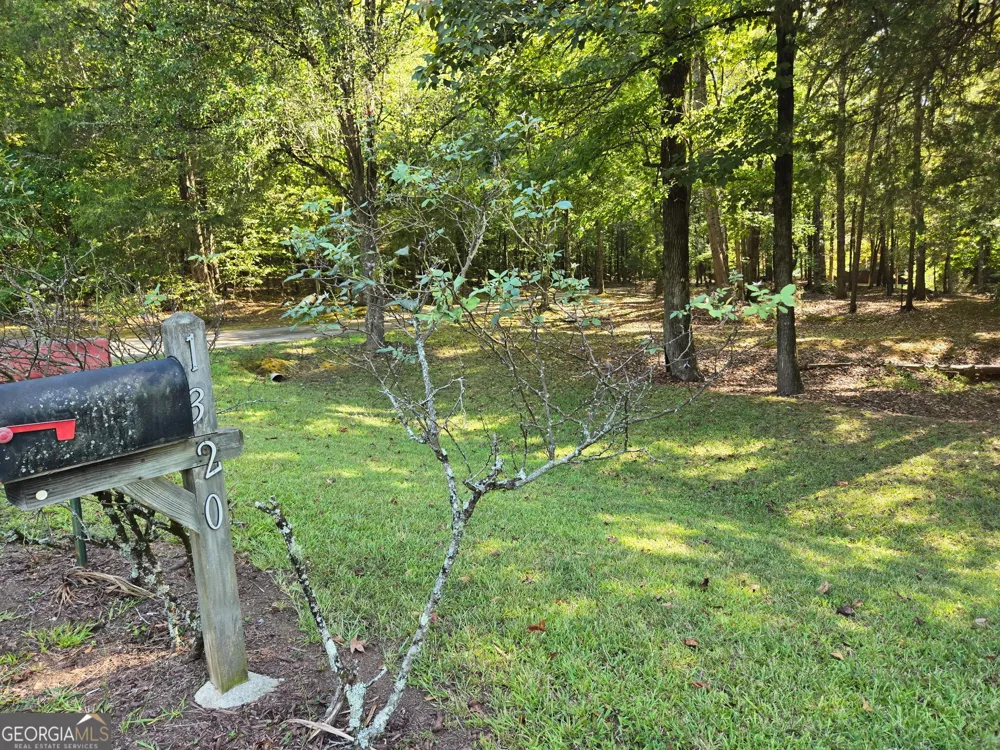 1320 Barnett RDG Athens, GA 30605
