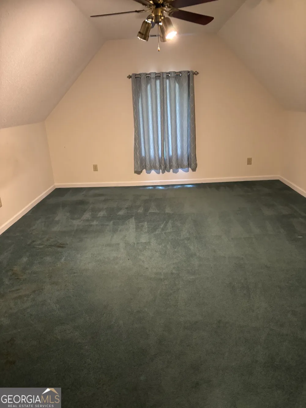 1320 Barnett RDG Athens, GA 30605