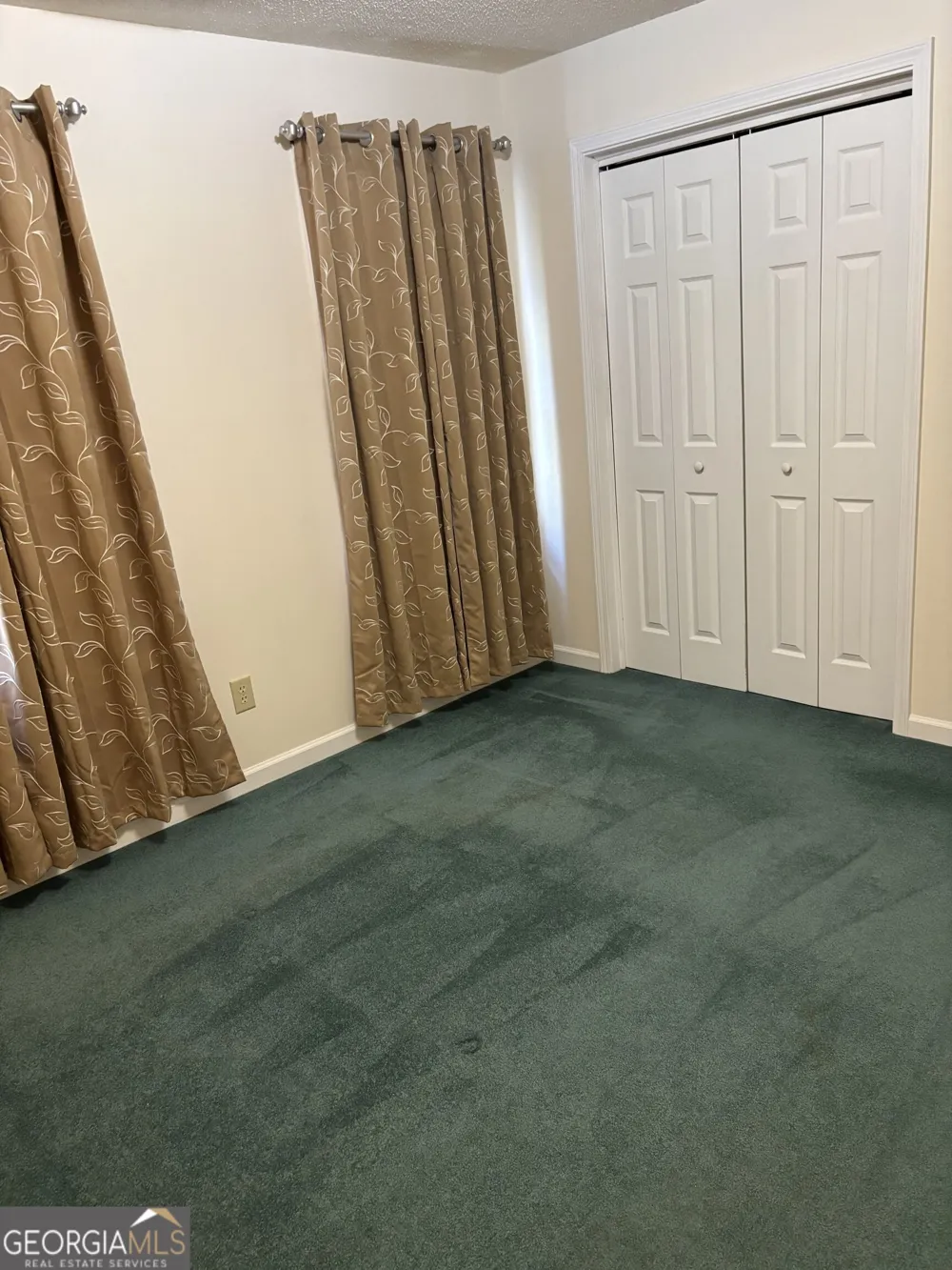 1320 Barnett RDG Athens, GA 30605