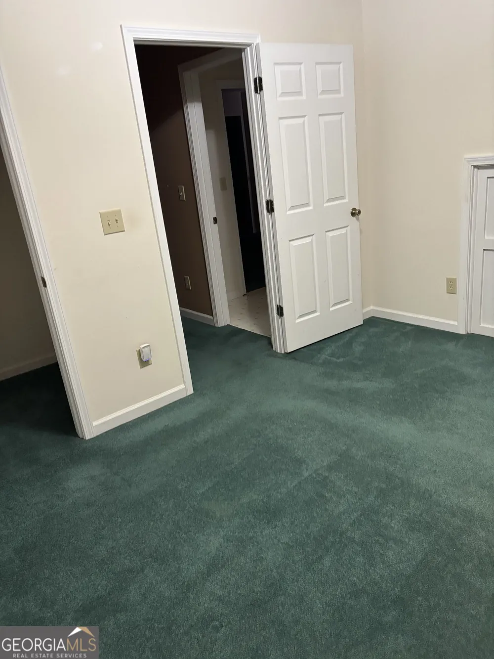 1320 Barnett RDG Athens, GA 30605