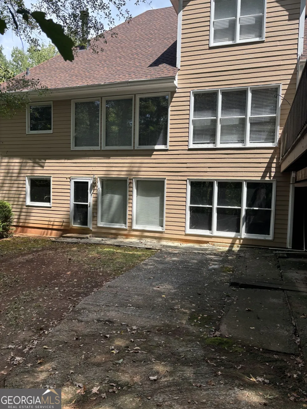 1320 Barnett RDG Athens, GA 30605