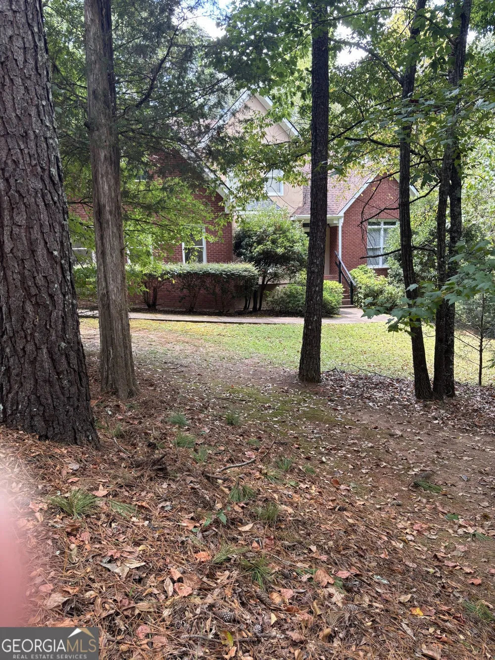 1320 Barnett RDG Athens, GA 30605