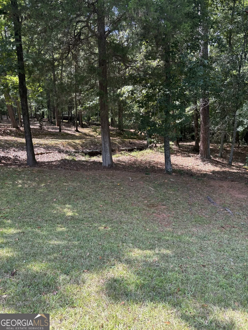 1320 Barnett RDG Athens, GA 30605