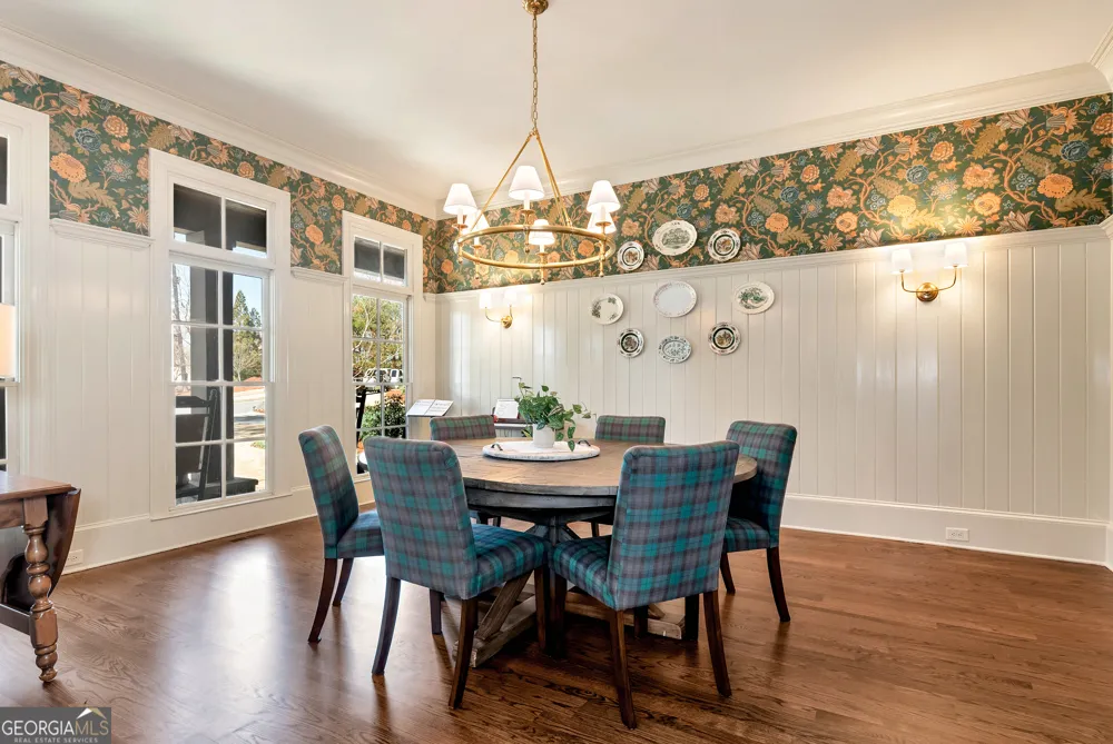 902 Little Darby LN Suwanee, GA 30024