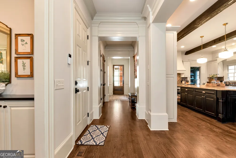 902 Little Darby LN Suwanee, GA 30024