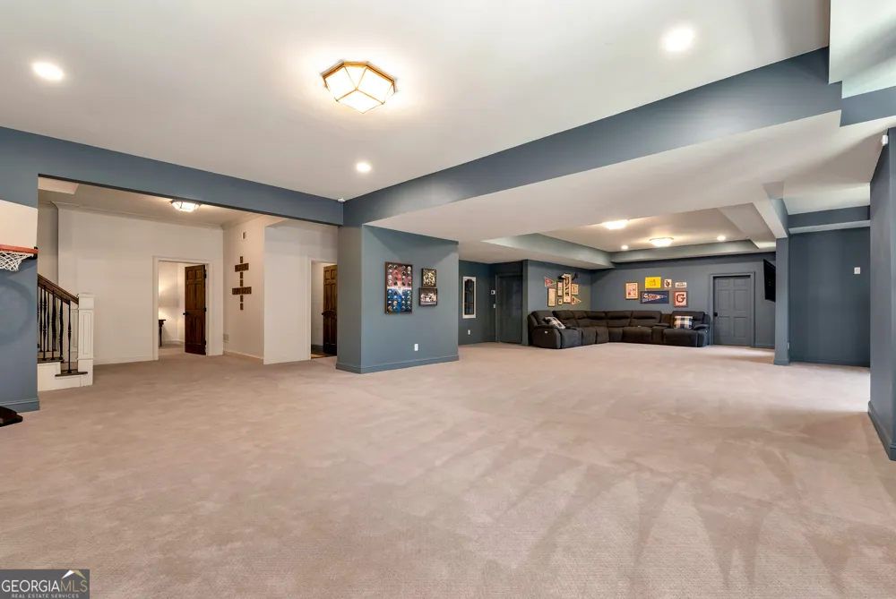 902 Little Darby LN Suwanee, GA 30024