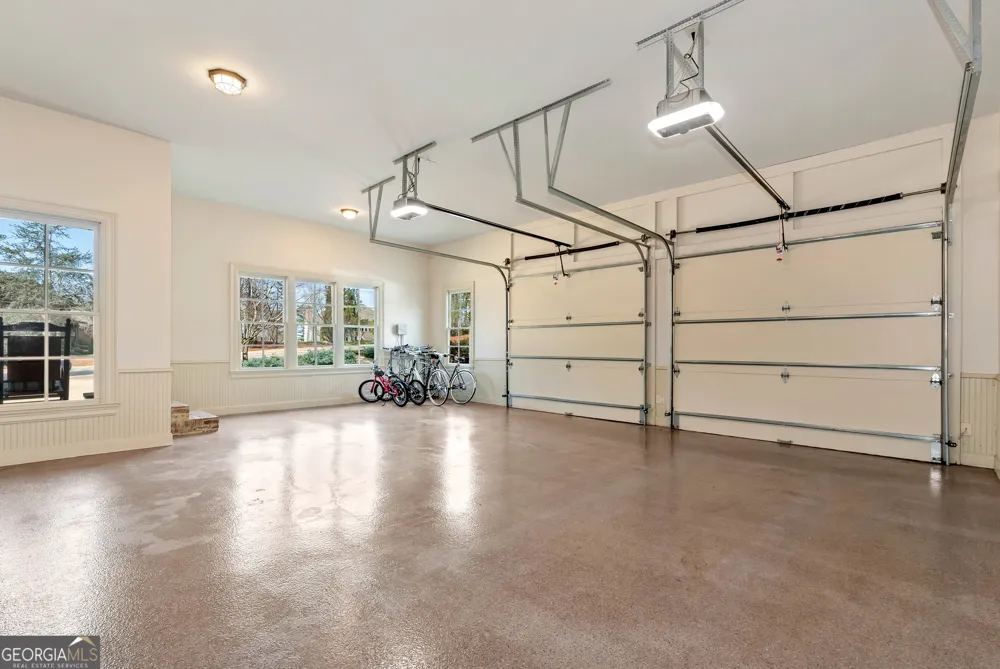 902 Little Darby LN Suwanee, GA 30024