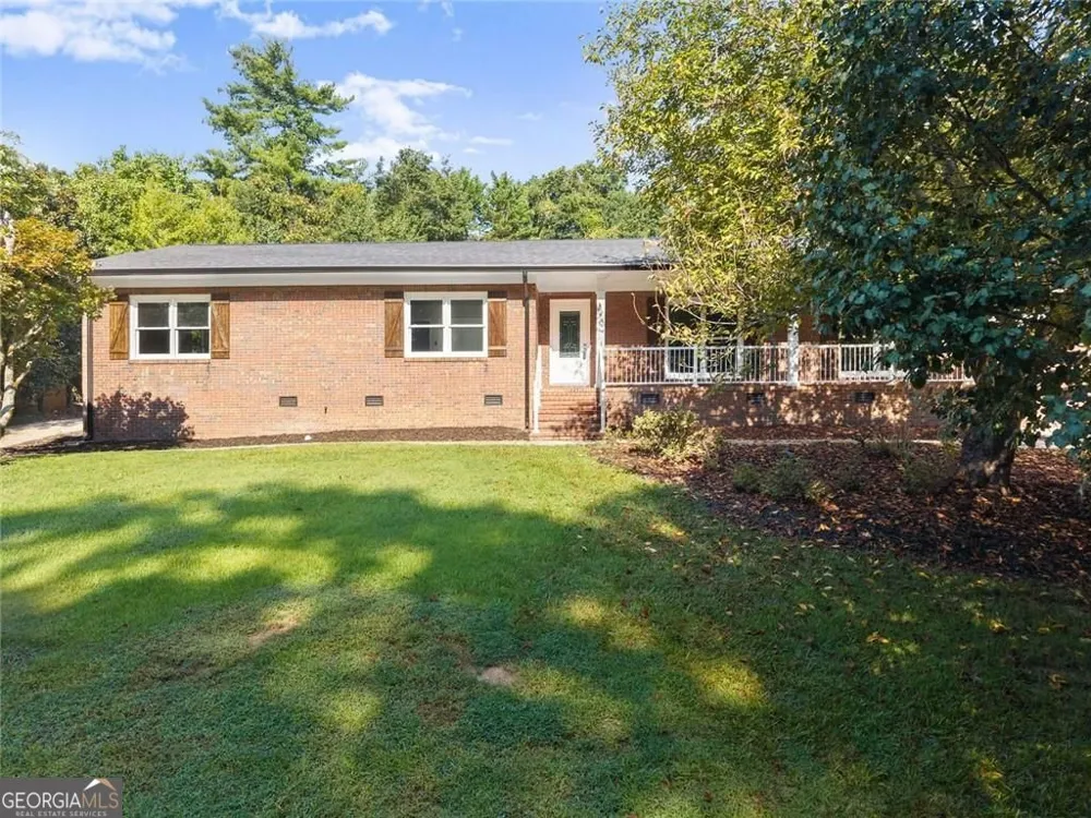 1492 Burns DR NE Gainesville, GA 30501