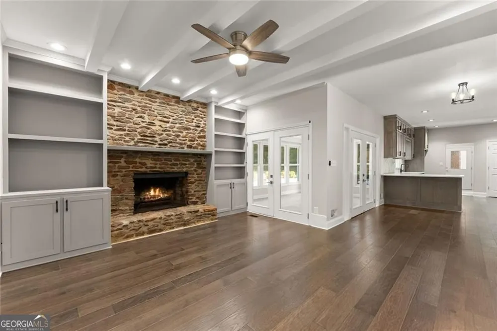 1492 Burns DR NE Gainesville, GA 30501