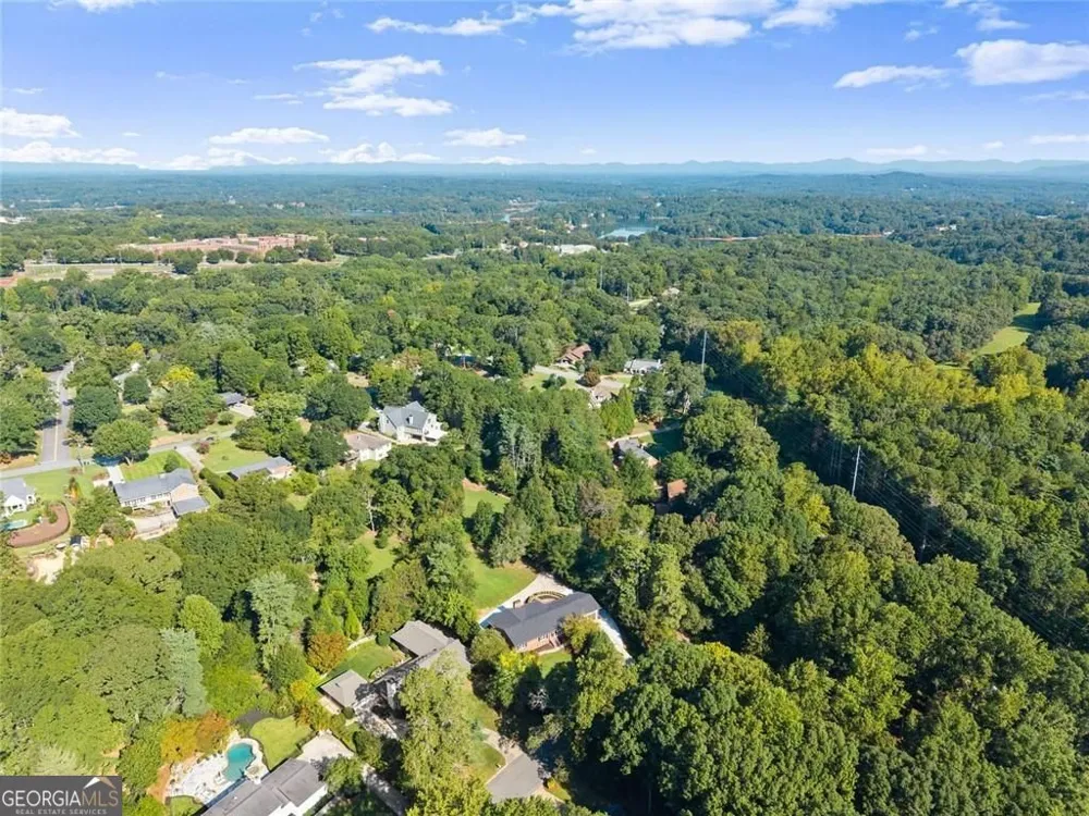 1492 Burns DR NE Gainesville, GA 30501