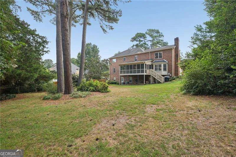5189 Beech Forest DR SW Lilburn, GA 30047