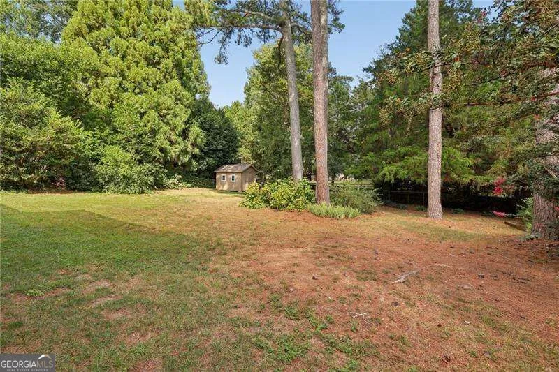 5189 Beech Forest DR SW Lilburn, GA 30047