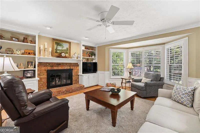 5189 Beech Forest DR SW Lilburn, GA 30047