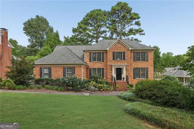 5189 Beech Forest DR SW Lilburn, GA 30047