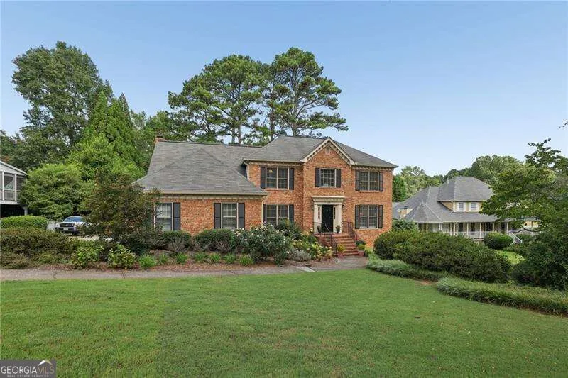 5189 Beech Forest DR SW Lilburn, GA 30047