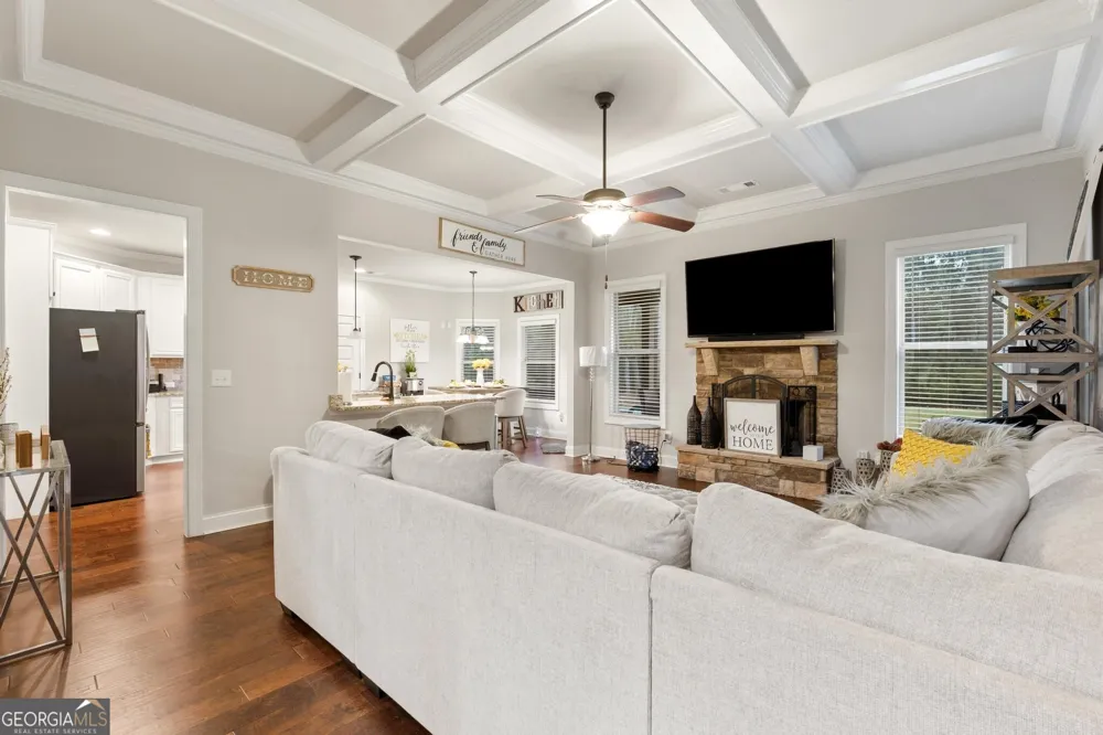 90 Timber DR Forsyth, GA 31029