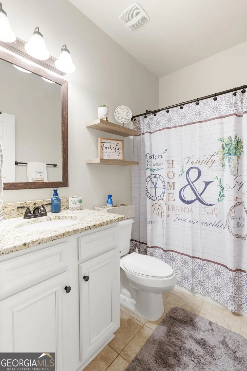 90 Timber DR Forsyth, GA 31029