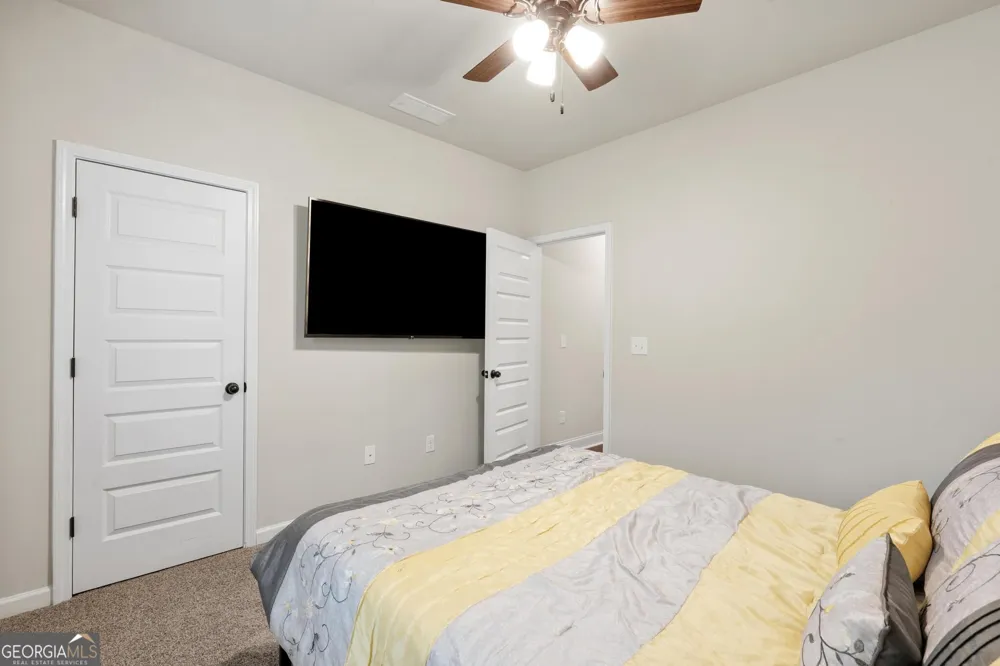 90 Timber DR Forsyth, GA 31029