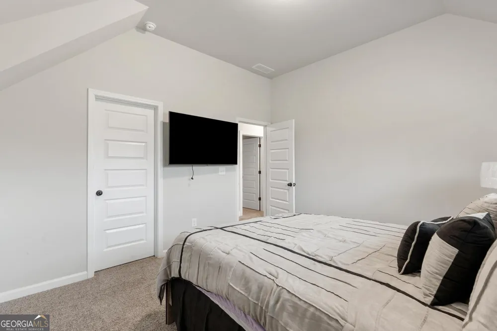 90 Timber DR Forsyth, GA 31029