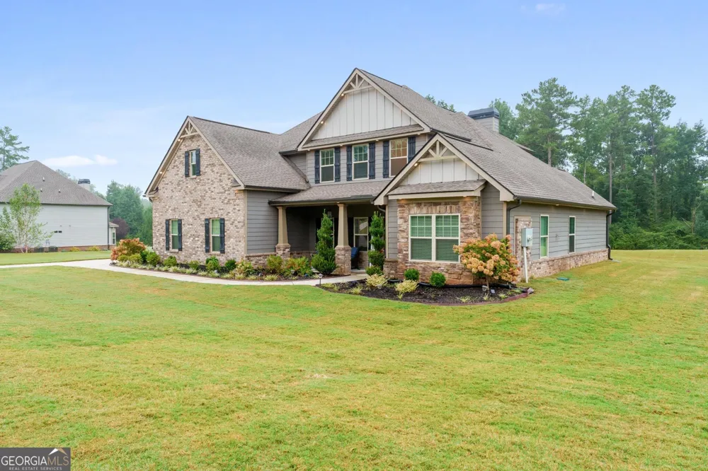 90 Timber DR Forsyth, GA 31029