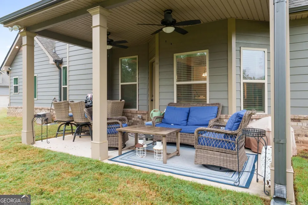 90 Timber DR Forsyth, GA 31029