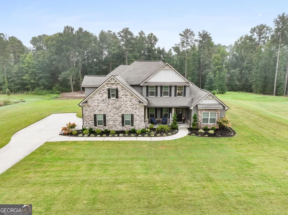 90 Timber DR Forsyth, GA 31029