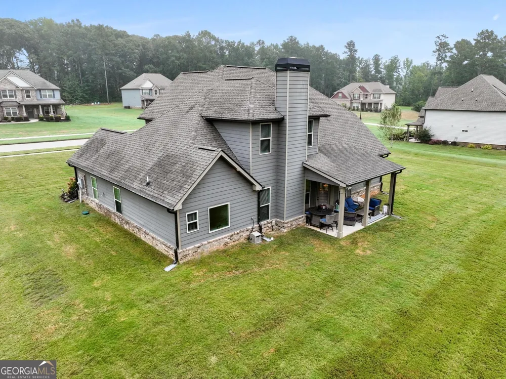 90 Timber DR Forsyth, GA 31029