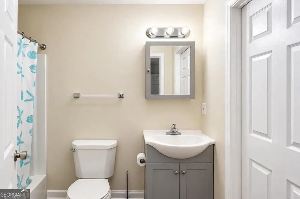 262 NE Forest AVE Marietta, GA 30060