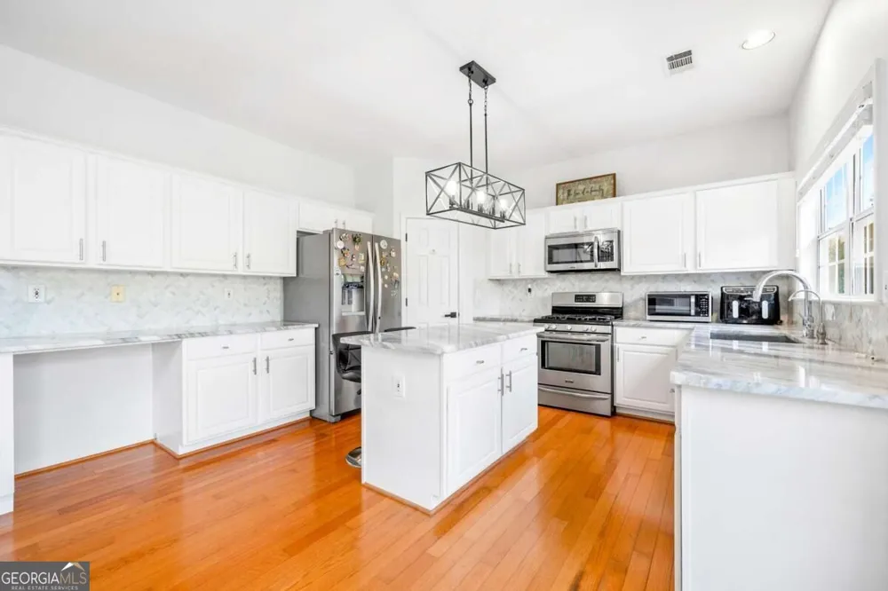 243 Wedmore CT Suwanee, GA 30024