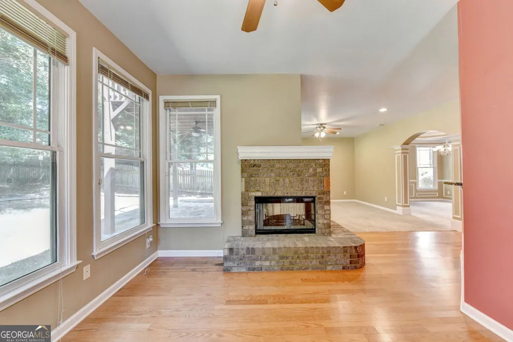 2213 HAMILTON MILL PKWY Dacula, GA 30019