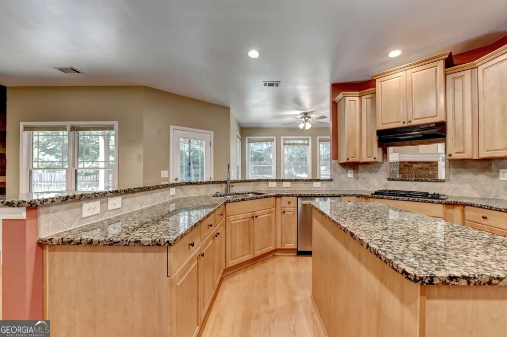 2213 HAMILTON MILL PKWY Dacula, GA 30019