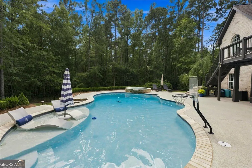 100 Wadley Station LN Macon, GA 31210