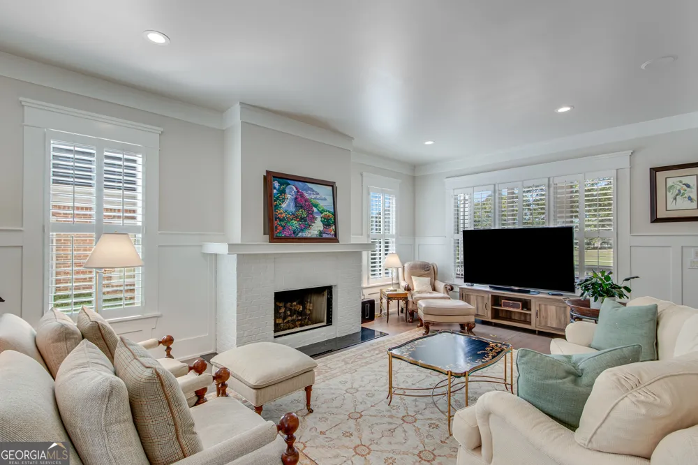 837 Commons PARK Statham, GA 30666
