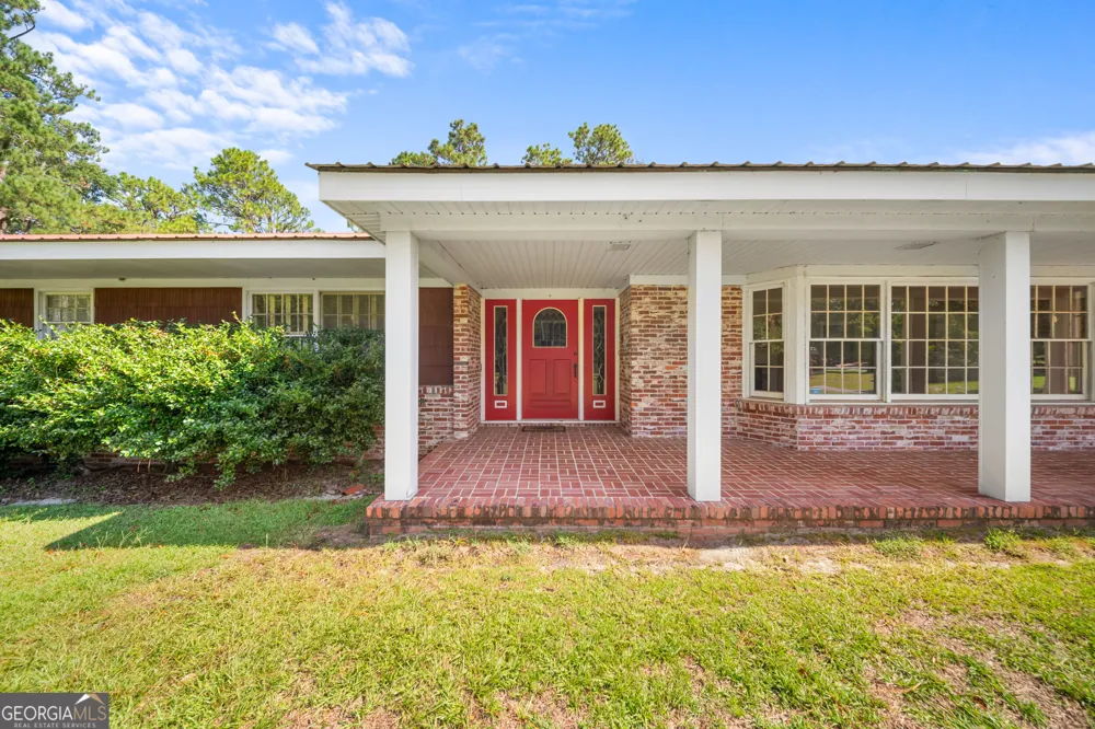 315 Cork Pond RD Sylvania, GA 30467